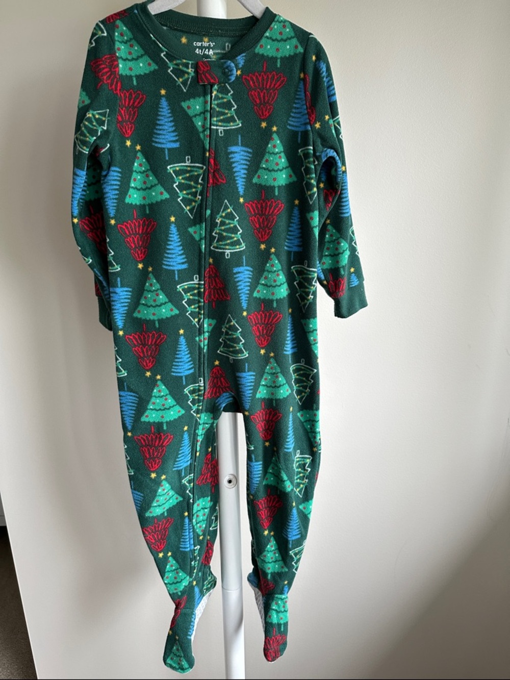 Carter’s Fleece Christmas Footies 4T